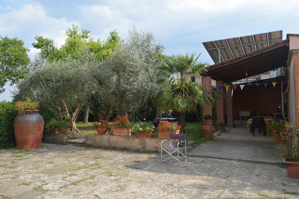 La Convenienza Bed & Breakfast Cascina Exterior photo