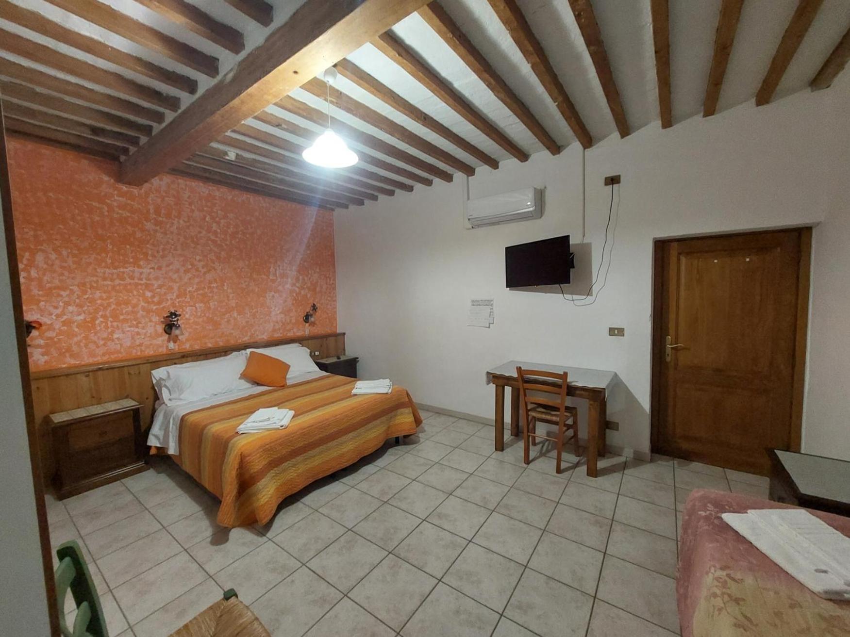 La Convenienza Bed & Breakfast Cascina Exterior photo